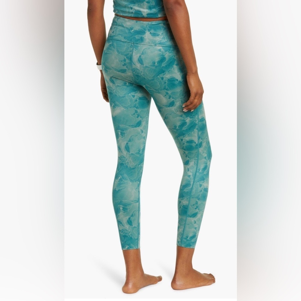 Zella high waist 7/8 Teal Marble Leggings - Picture 2 of 12
